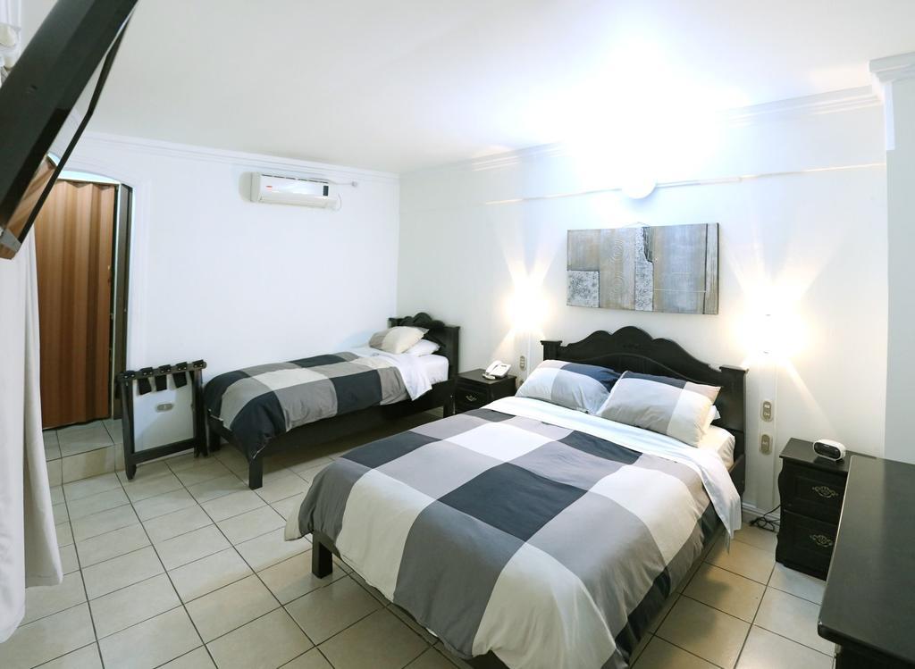 Hotel Eskalima Alajuela Luaran gambar
