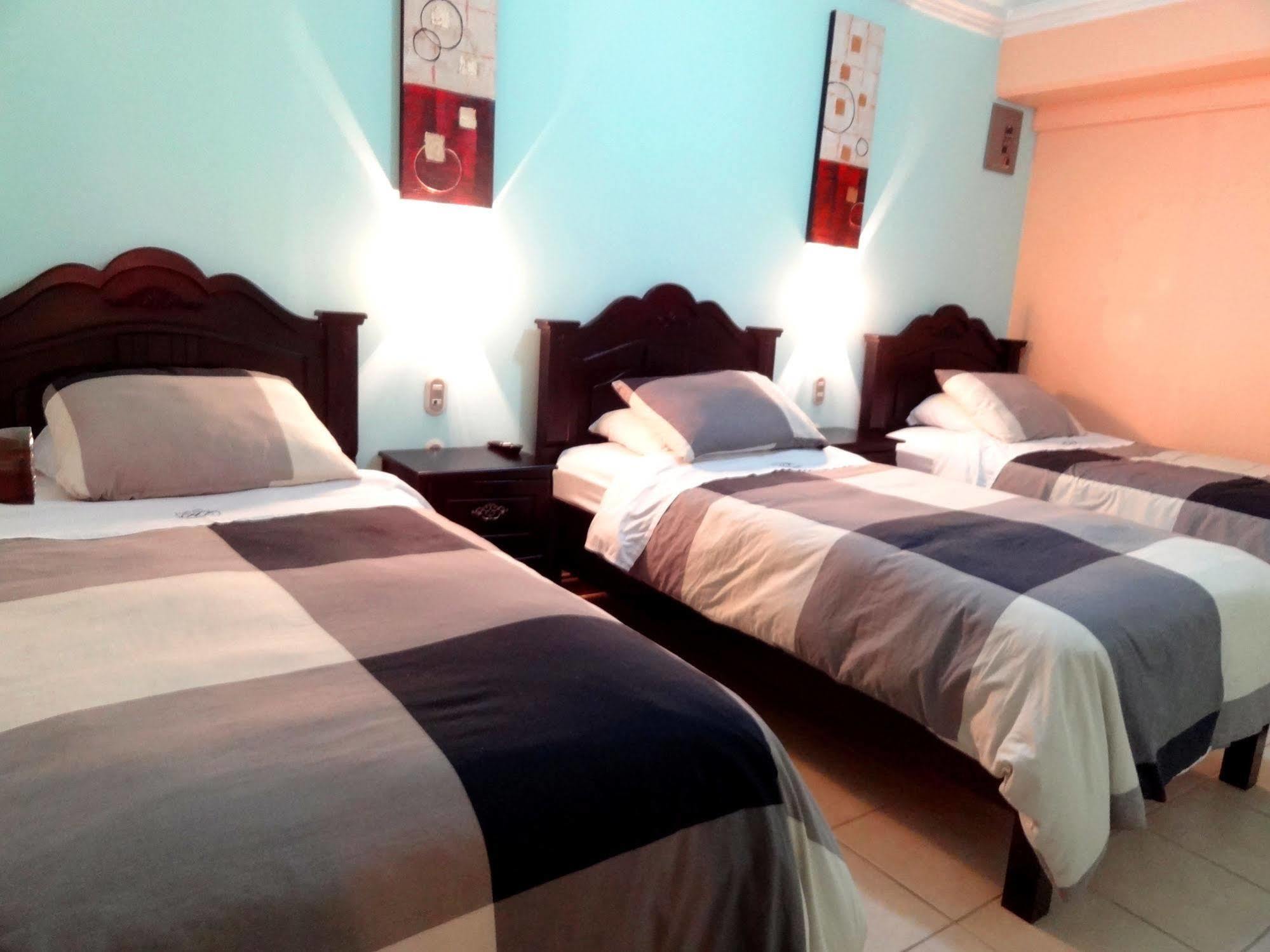 Hotel Eskalima Alajuela Luaran gambar